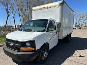 lot 20 image: 2004 CHEVROLET EXPRESS G3500 No Accidents