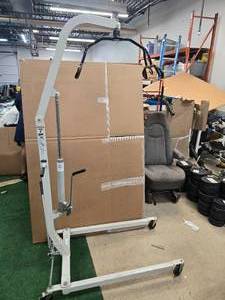 Hoyer Patient Lift with 400LB Capacity (Used, Excellent)