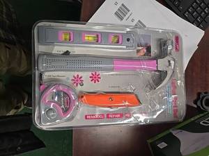 lot 11 image: Lot of Toolrich 4 pieces Ladies Tool Set (New)