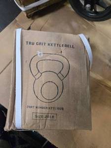 lot 53 image: Lot of 20LB Kettlebell (NEW)