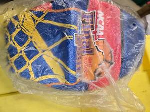 lot 129 image: Basketball (New)