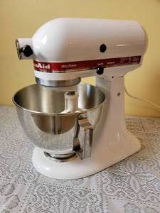 lot 399 image: Kitchen Aid Ultra Power Stand Mixer
