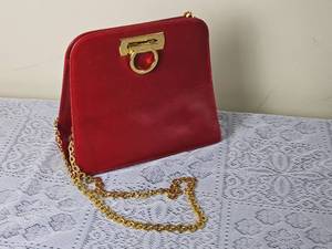 lot 115A image: Vintage Salvatore Farragamo Gancini Red Shoulder Bag