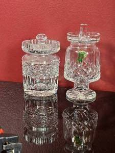 lot 149 image: Waterford Crystal Castlemaine Condiment & Honey Jar