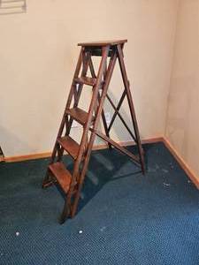 lot 228 image: Charming Folding Library Ladder