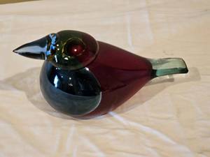 lot 630 image: Glass King Fishers From Littala Glass