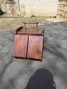 lot 740 image: Antique Victorian Wood and Brass Coal Scuttle