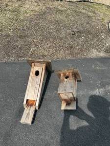 lot 749 image: Rustic Wooden Birdhouses, 2