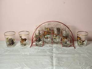 lot 644 image: Vintage Naturalist Painted Glassware Set - (11)