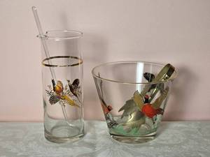 lot 643 image: Vintage Handpainted Pheasant Ice Bucket & Mixing Glass