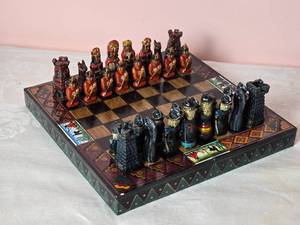 lot 631 image: Awesome Vintage Painted Wood Carved Miniature Chess Set - Aztecs & Conquistadores