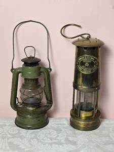 lot 566 image: Rustic Antique Lantern Pair -  Feuerhand - E. Thomas & Williams