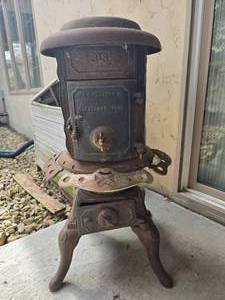 lot 760 image: Antique Iron  Furnace - Dixie  Foundry  Co.