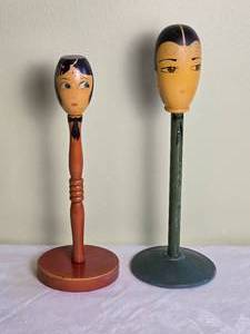 lot 676 image: Awesome 1920s Handpainted Face Hat  Wig Stand Pair