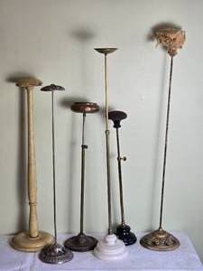 lot 665 image: Vintage & Antique Wig  Hat Stand Collection - A - (6)