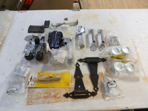 lot 75 image: Miscellaneous Door Hardware