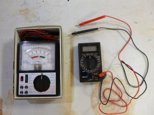 lot 85 image: 2 Multimeters