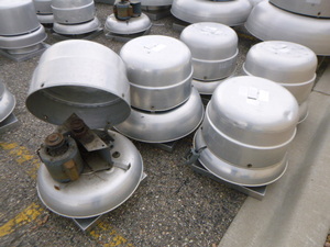lot 111 image: 5 Roof Fans