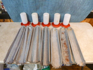 lot 126 image: Poultry Feeding Items