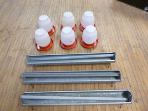 lot 127 image: Poultry Feeding Items