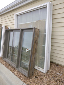lot 145 image: Vinyl Windows