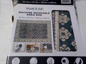 lot 25 image: Wyatt and Ash Machine Washable 5 ft...