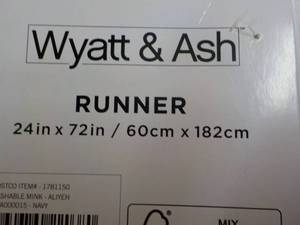lot 26 image: Wyatt and Ash Machine Washable 24 x...