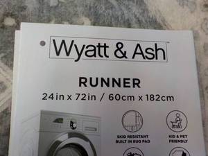 lot 36 image: Wyatt and Ash Machine Washable 24 x...