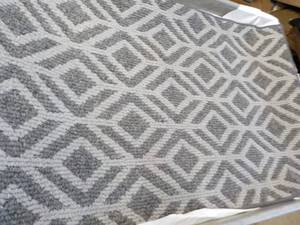 lot 46 image: Mohawk 23 x 72 Runner...