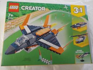 LEGO Creator   ...
