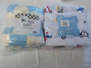 lot 92 image: Trains and Trucks Twin Size Sheet S...