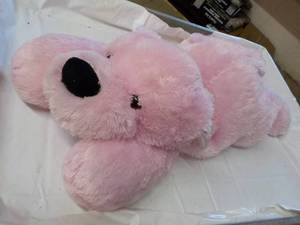 lot 106 image: Super Soft Pin Stuffed Dog 31 long...