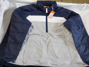 lot 117 image: Cutter and Buck size Large NavyGre...