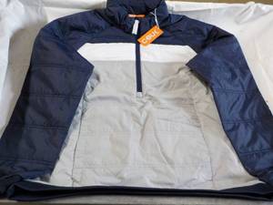 lot 119 image: Cutter and Buck size Large NavyGre...