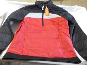 lot 125 image: Cutter and Buck size Large RedBlac...