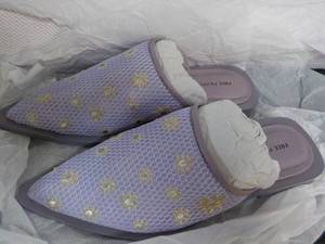 lot 138 image: Free People size 8 shoes...