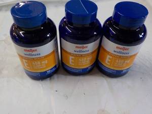 lot 170 image: 3 ct 100 Soft Gels Meijer E 450 mg...