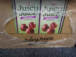 lot 208 image: 32 ct Grape JuicyJuice...