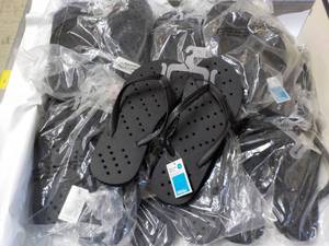 lot 249 image: 10 pair size M Room Essentials Show...