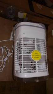 lot 38 image: portable fan...