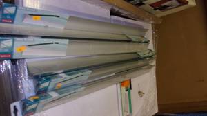 lot 85 image: 6 rail glass...