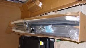 lot 128 image: running boards for a 2007-2018 chev...