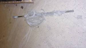 lot 132 image: 4 foot weight lifting bar...