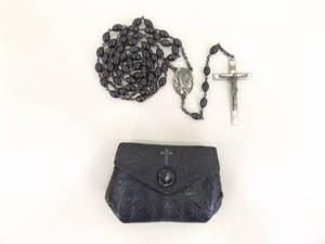 lot 40 image: Antique Sterling Silver Catholic Rosary in Original Leather Pouch