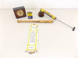 lot 43 image: Lot of Vintage Coast-to-Coast Hardware Advertising Memorabilia