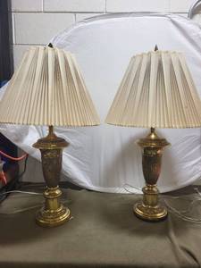 lot 119 image: Pair of Vintage Stiffel Brass Table Lamps with Pleated Shades