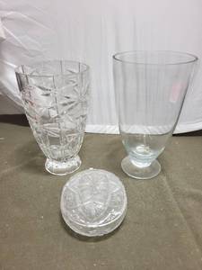 lot 151 image: Set of 3 Crystal Vases and 1 Lidded Bowl