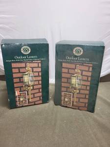 lot 152 image: Set of 2 Outdoor Lanterns with Antique Brass Finish