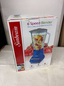 lot 98 image: Sunbeam 6 Speed Blender with 6 Cup Glass Jar