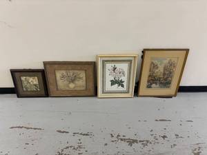 lot 129 image: Collection of 4 Framed Floral and Landscape Prints
